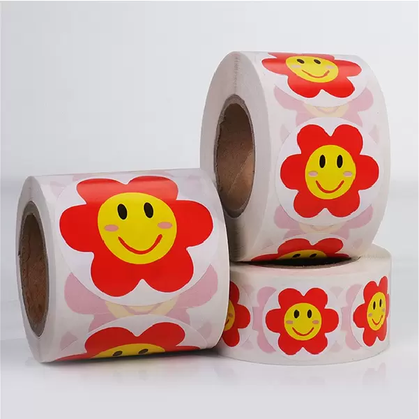 Little red flower + smiley face tag